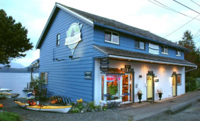 Tofino Paddlers Inn